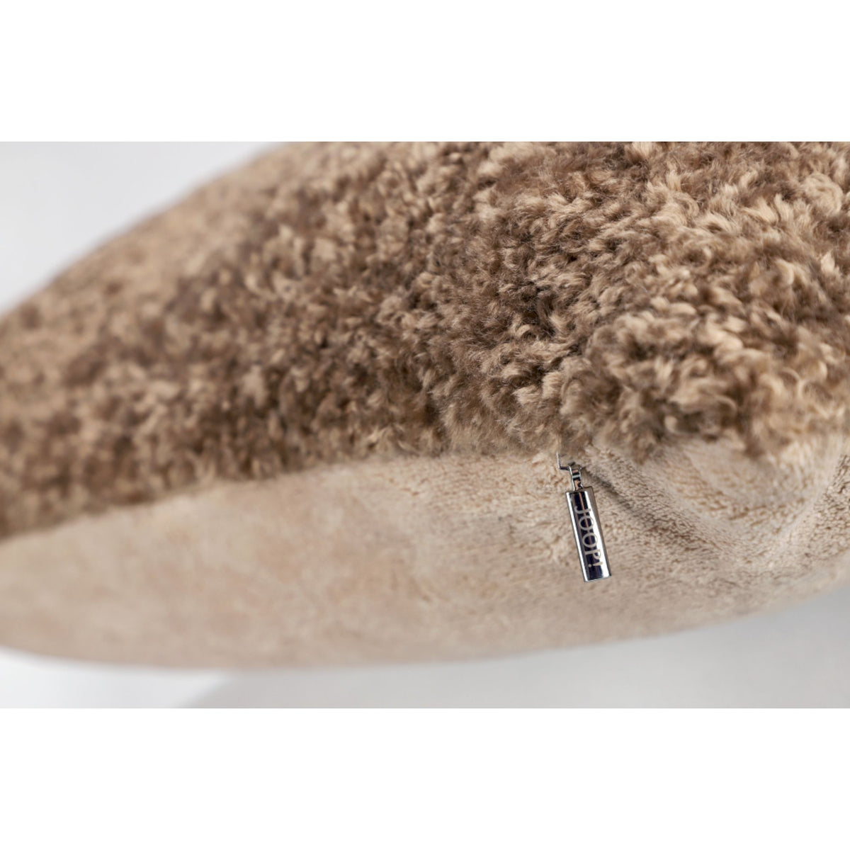JOOP! Kissenhülle CURLY 50x50 cm – Teddy & Fleece