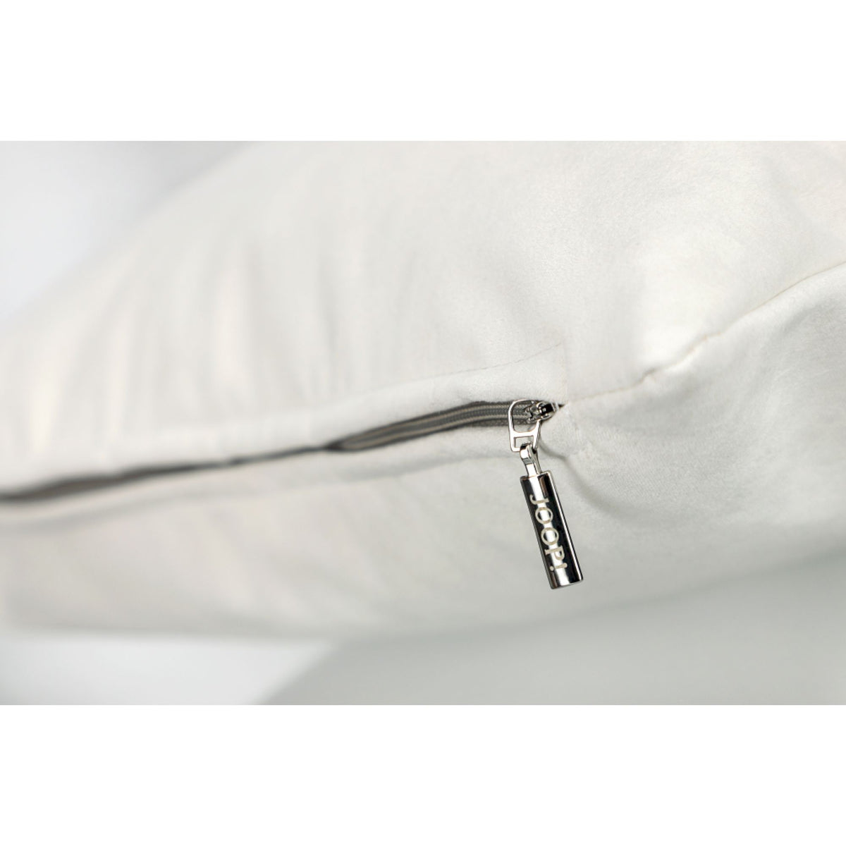 JOOP! Zierkissenhülle Label mit gesticktem Logo aus 100% Polyester