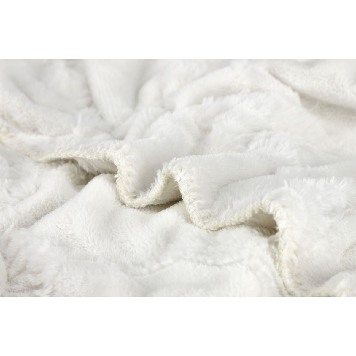 JOOP! Kuscheldecke SUBLIME Fleece – Kornblume, 150x200 & 200x240 cm