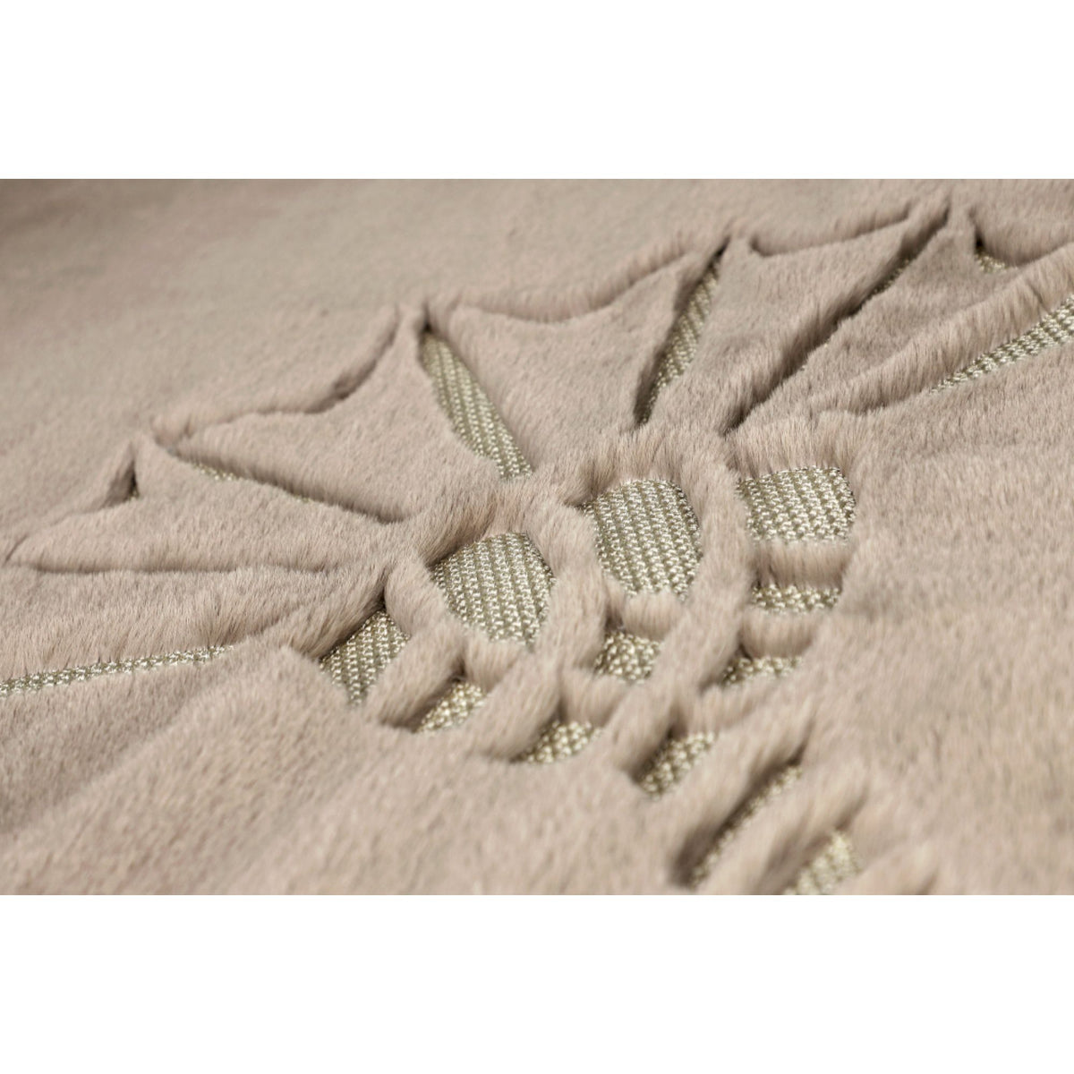 JOOP! Kuscheldecke TENDER 130x170 cm – Kunstfell & Fleece
