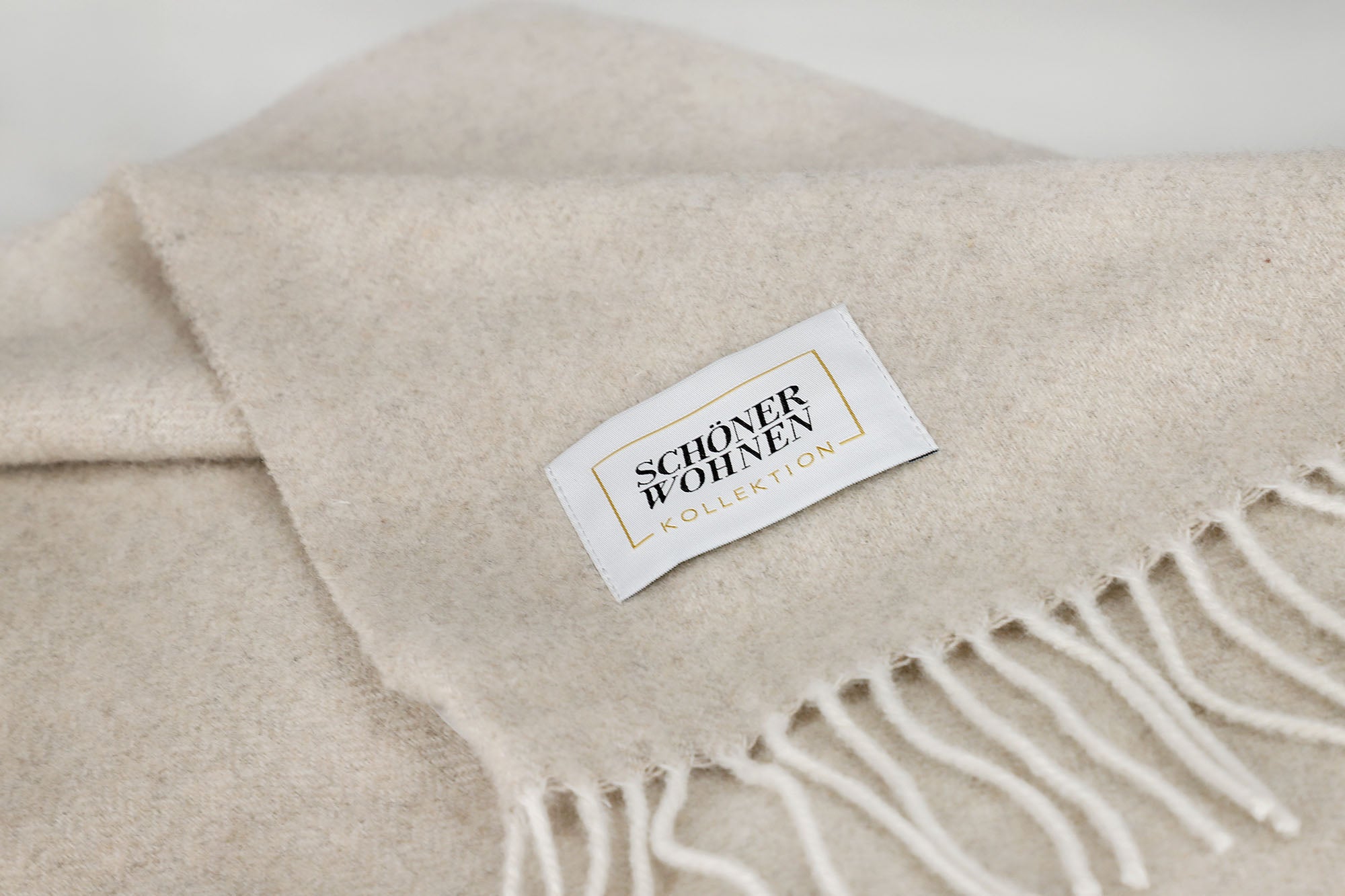 Schöner Wohnen Wohndecke aus Merinowolle – Kuschelige Decke mit Hahnentrittmuster, Fransen