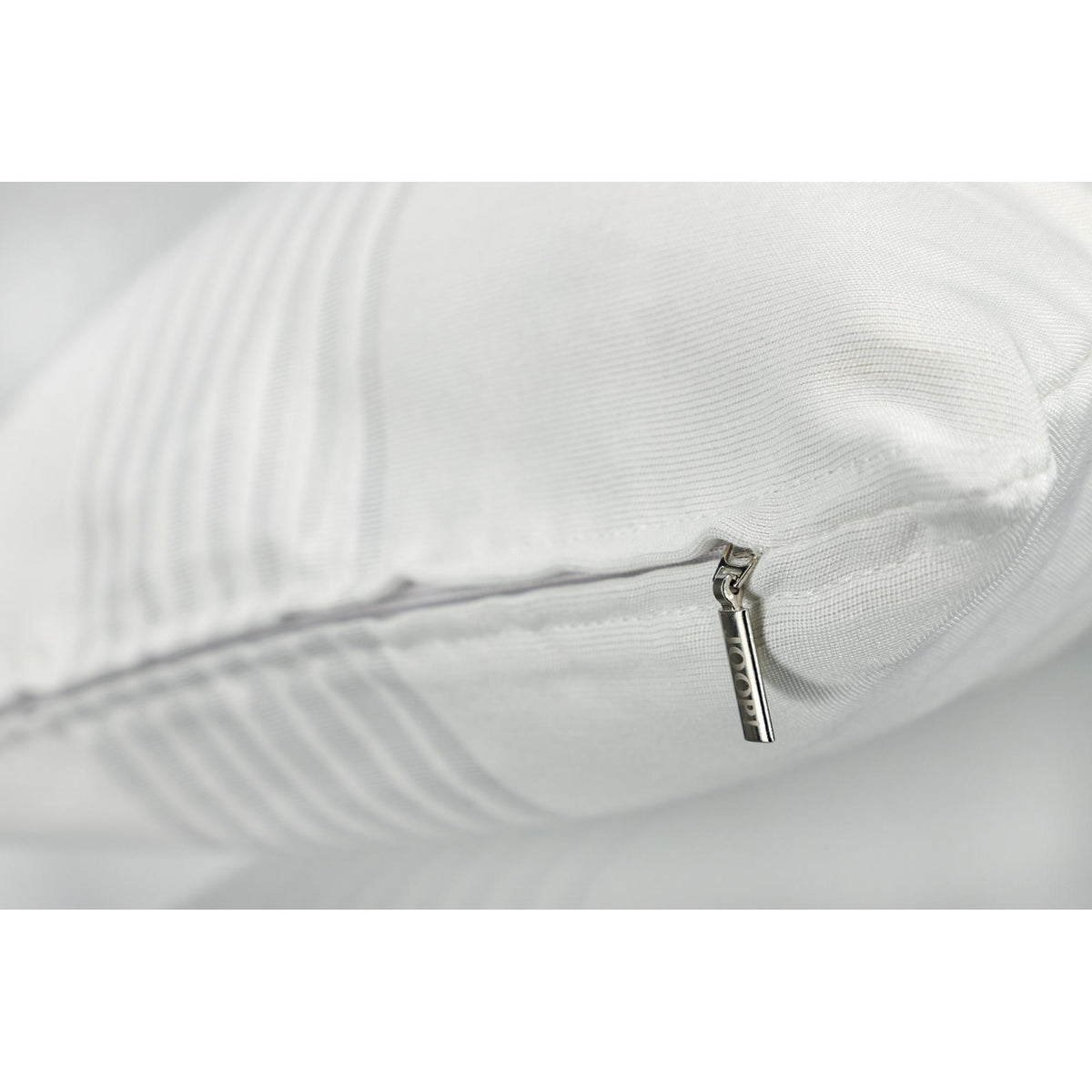 JOOP! Zierkissenhülle – Edles Design mit gewebtem Logo, 100% Polyester
