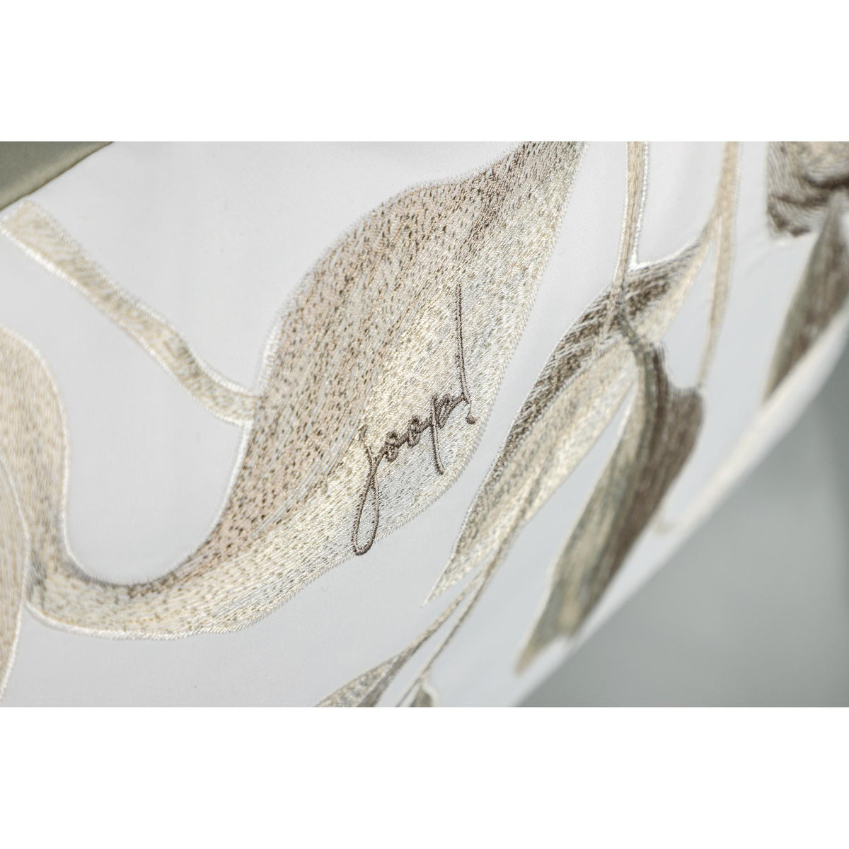 JOOP! Zierkissenhülle, besticktes Blumenmuster, 100% Polyester, 40x60 & 50x50 cm