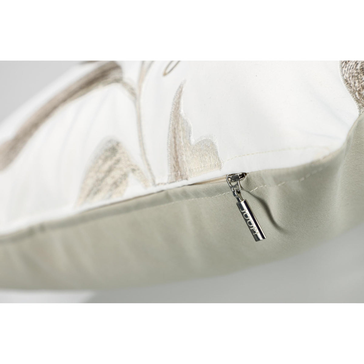 JOOP! Zierkissenhülle, besticktes Blumenmuster, 100% Polyester, 40x60 & 50x50 cm