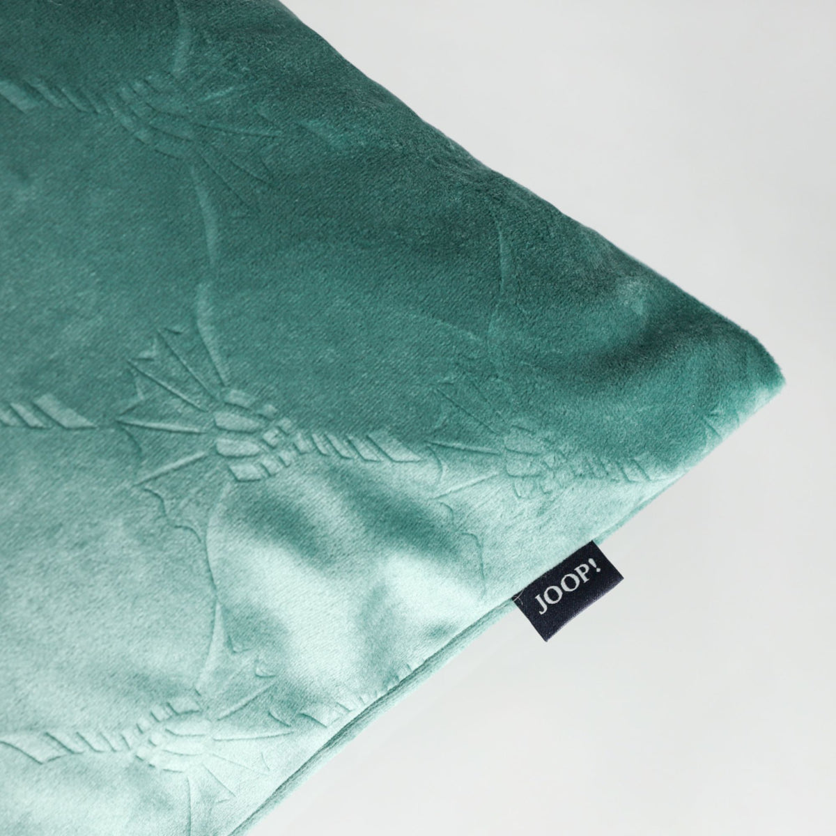 JOOP! Kissenhülle Soft Cornflower Micro-Velvet mit Kornblumen-Prägung