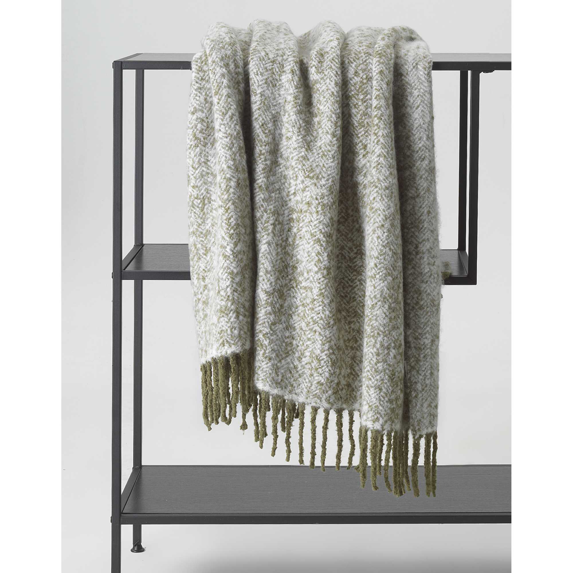 TOM TAILOR Kuscheldecke - Fischgrätenmuster mit Fransen 130x170cm