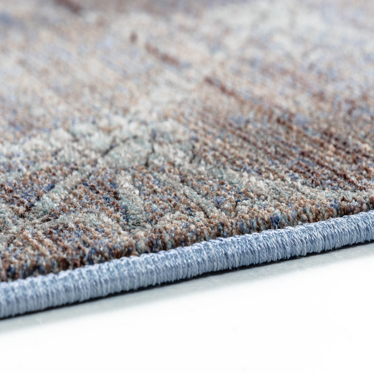 JOOP! Teppich CORNFLOWER GLEAM - samtig weich & elegant